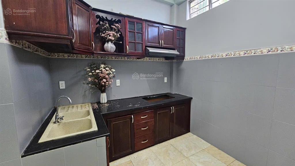 Bán nhà hẻm xe hơi đường nguyễn hồng đào, 4 tầng, 42m2, 7.5 tỷ tl