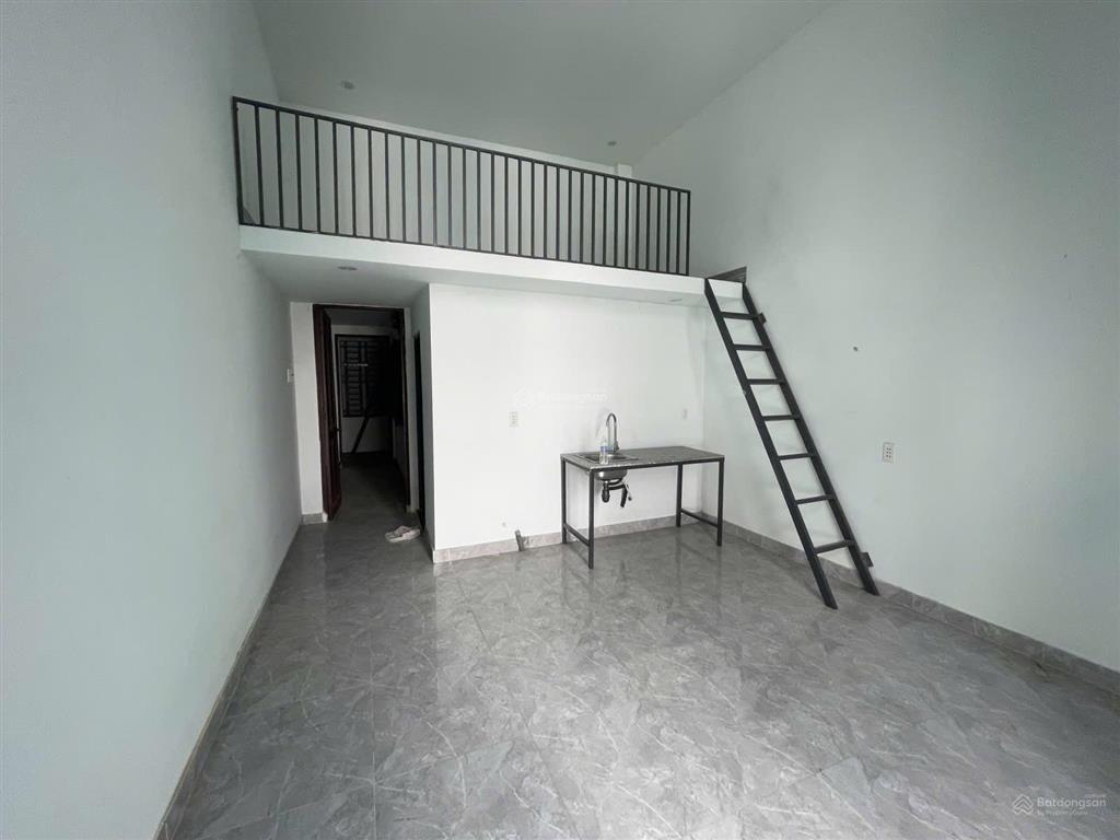 Bán nhà hẻm xe hơi đường văn chung, 49m2, nhà đẹp, gần đường c12, nhà ga t3 tân sơn nhất