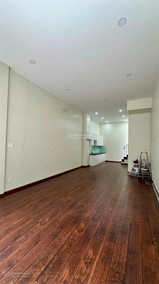 Bán nhà hẻm 8m, đường hoàng hoa thám, kinh doanh đa dạng ngành nghề, 9,6 tỷ