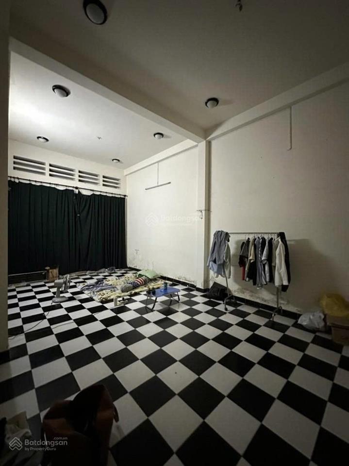 Bán nhà hẻm 343 nguyễn trọng tuyển, 70m2, 7.7 tỷ