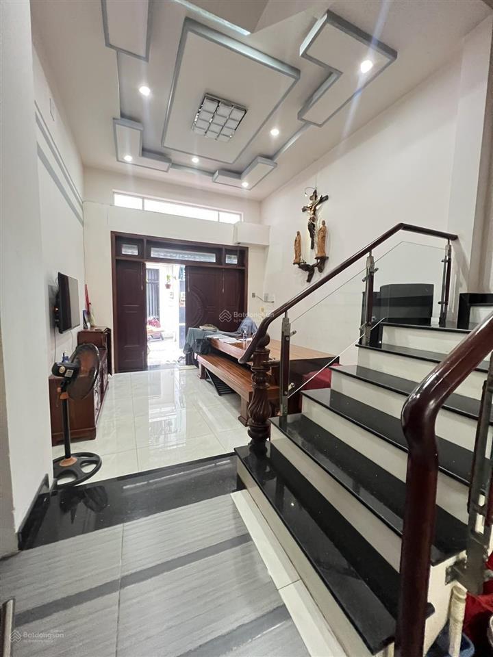 Khu vip cư xá phú thọ hòa thông ra đường bình thới, lê đại hành, 5 tầng, 8 tỷ tl