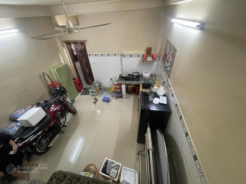 Giá tốt bán nhà đường lạc long quân, ngã tư bảy hiền 54m2, 3 tầng, chỉ 5.9 tỷ