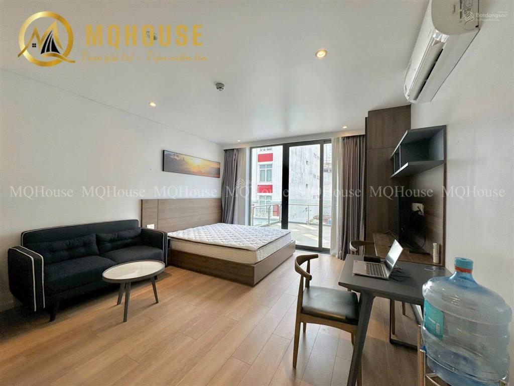 Cho thuê căn hộ studio, ban công, q5, đường trần hưng đạo, gần đh sư phạm, cầu nguyễn văn cừ