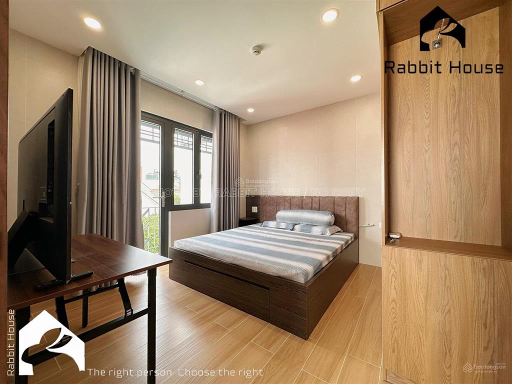 Cho thuê căn hộ full nội thất 1pn huỳnh tinh của quận 3 ban công lớn thoáng gần chợ tân định