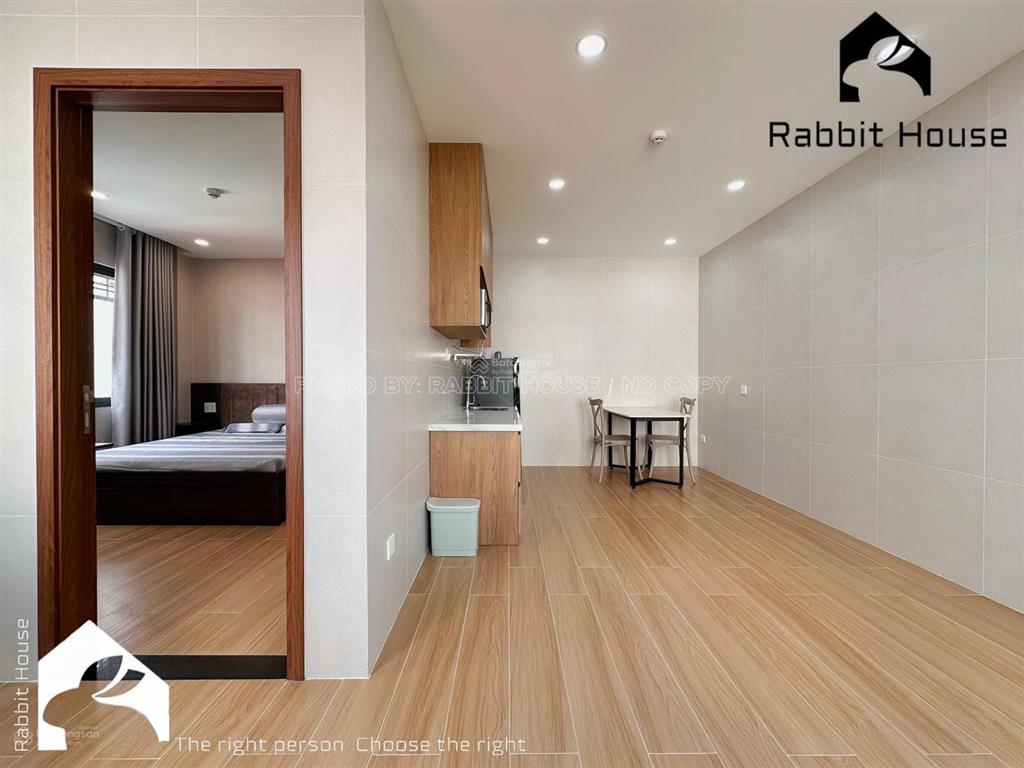 Cho thuê căn hộ full nội thất 1pn huỳnh tinh của quận 3 ban công lớn thoáng gần chợ tân định