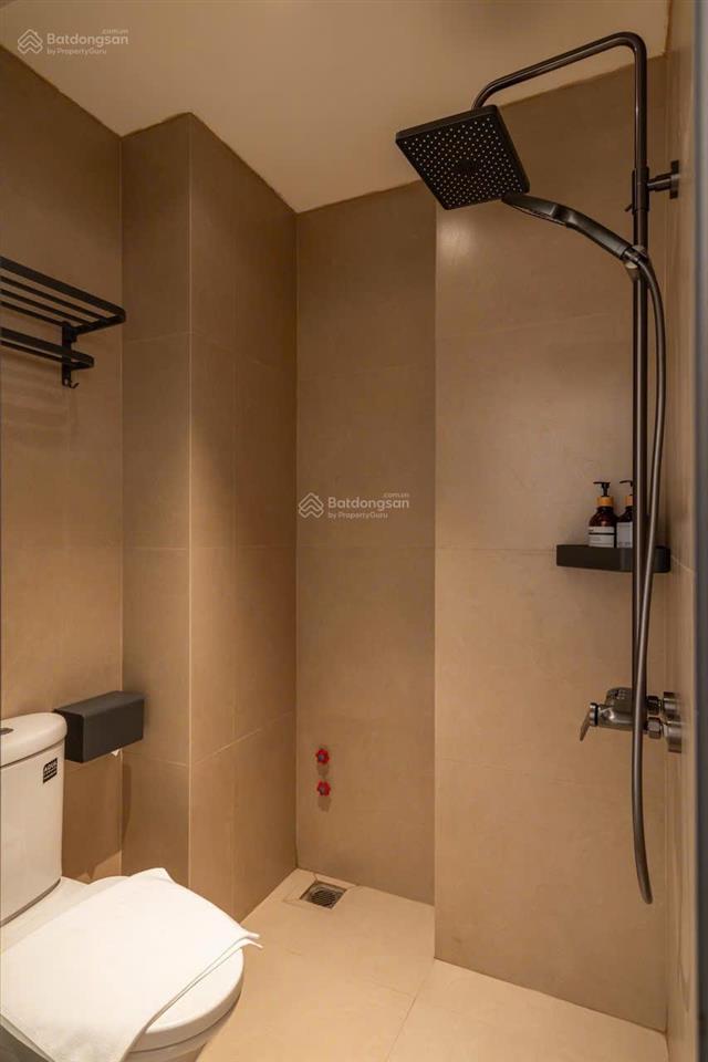 Cho thuê căn hộ studio đinh tiên hoàng quận 1 cửa sổ thoáng mát ban công gần cầu bông
