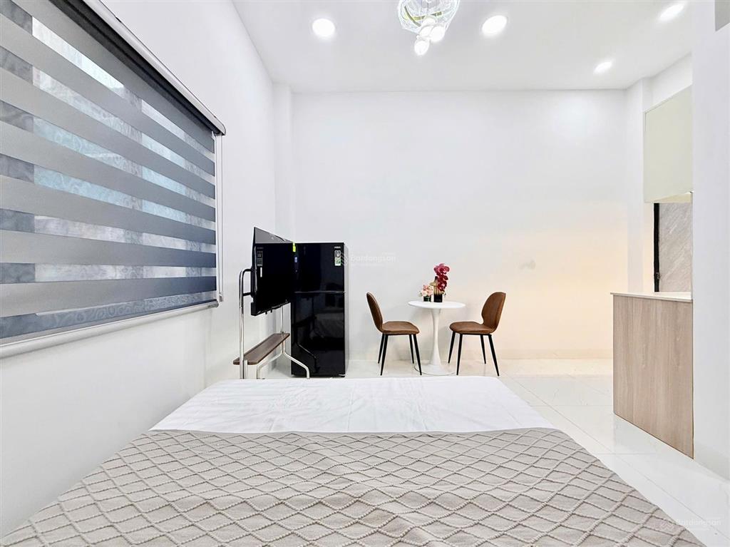 Cho thuê căn hộ studio full nội thất mới 100% tô hiến thành 10 gần vạn hạnh mall