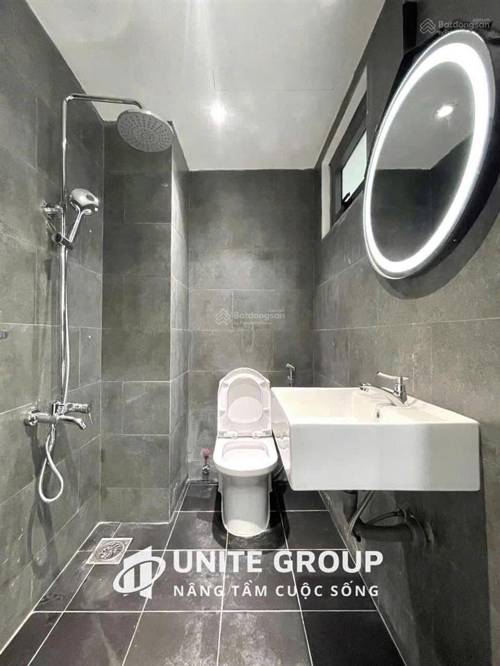 Cho thuê căn hộ studio full nội thất cửa sổ thoáng trần hưng đạo quận 5 gần đại học sài gòn