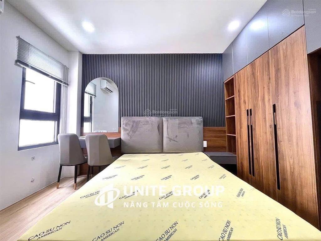 Cho thuê căn hộ studio full nội thất cửa sổ thoáng trần hưng đạo quận 5 gần đại học sài gòn
