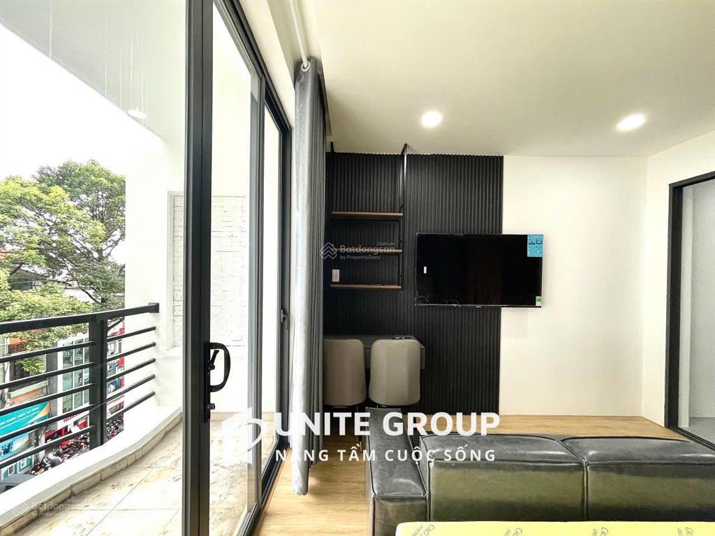 Cho thuê căn hộ 1pn full nội thất mới ban công trần hưng đạo quận 5 gần sgu, hcmue