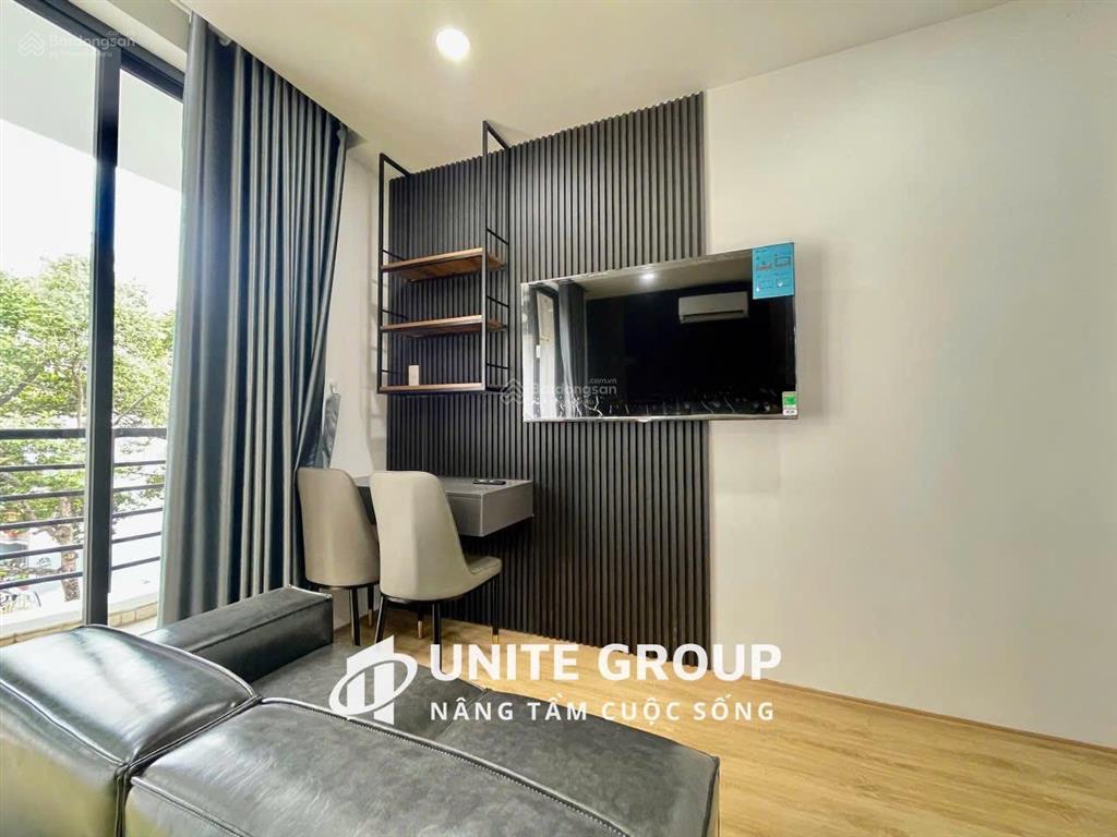 Cho thuê căn hộ 1pn full nội thất mới ban công trần hưng đạo quận 5 gần sgu, hcmue