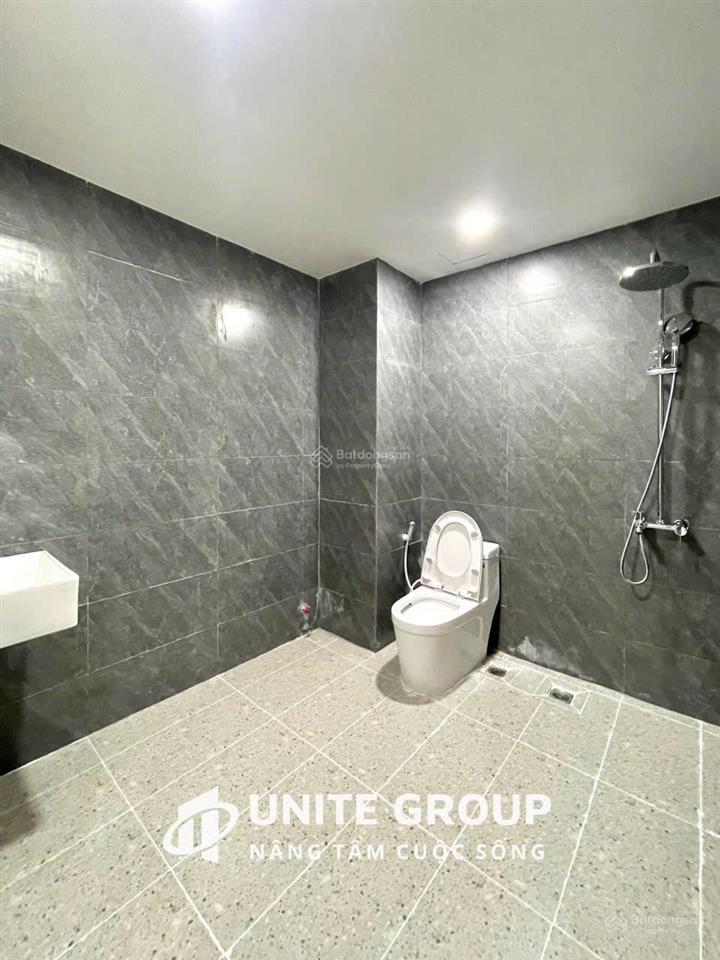 Cho thuê căn hộ 1pn full nội thất mới ban công trần hưng đạo quận 5 gần sgu, hcmue