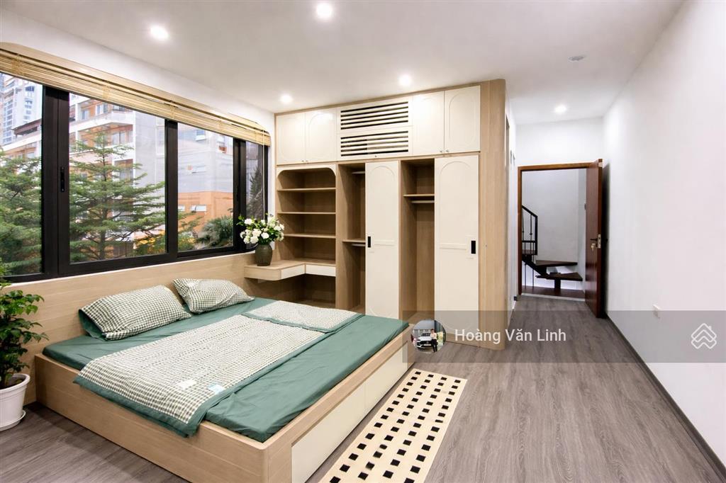 Tầm tiền hiếm. nguyễn tuân  5 tầng lô góc ô tô tránh. dt 30m mt 3,7m. ảnh thật 100%. sẵn ở ngay!