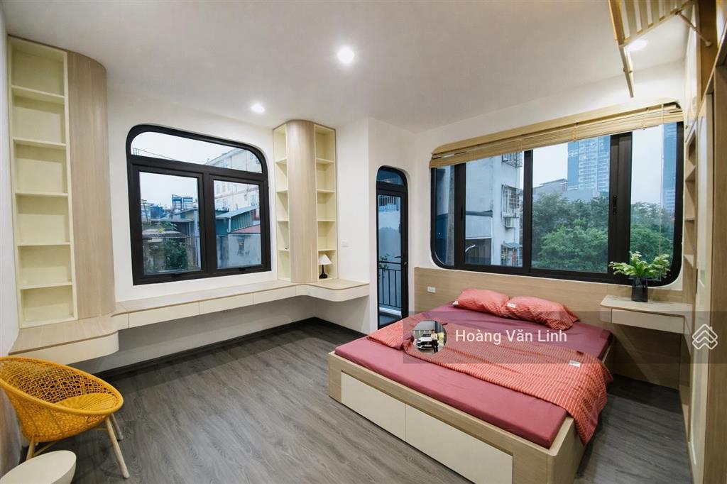 Tầm tiền hiếm. nguyễn tuân  5 tầng lô góc ô tô tránh. dt 30m mt 3,7m. ảnh thật 100%. sẵn ở ngay!