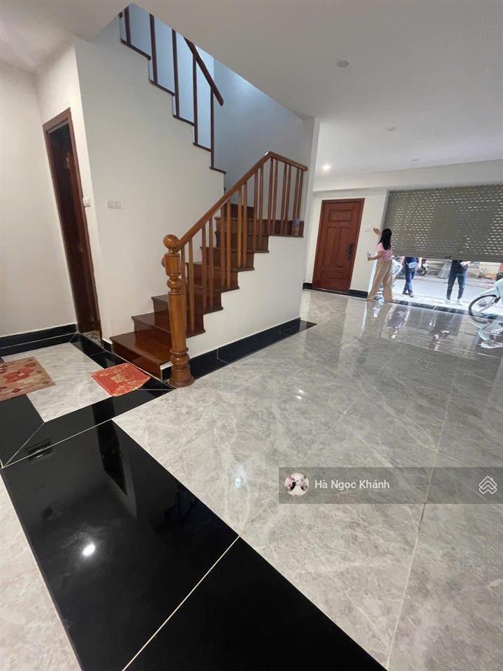 Phân lô ô tô tránh thông lê trọng tấn 19,5 tỷ 51m mt 5,2m 7 t thang máy ở sướng, kdoanh đỉnh