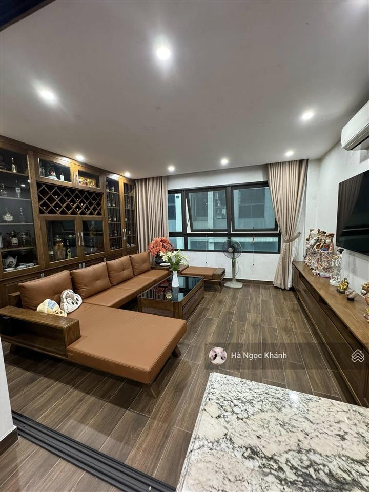 Mặt phố hồng đô 22.6 tỷ 83m mt 5.1m ô tô tránh 6 tầng thang máy ở sướng kinh doanh đỉnh