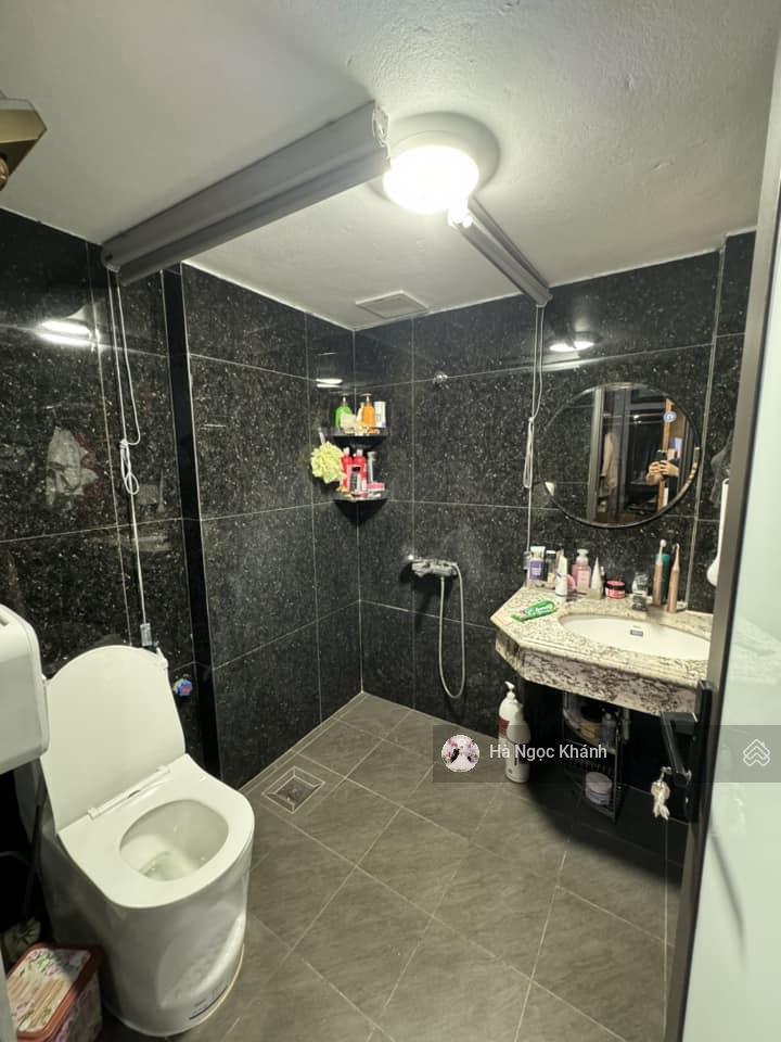 Mặt phố hồng đô 22.6 tỷ 83m mt 5.1m ô tô tránh 6 tầng thang máy ở sướng kinh doanh đỉnh