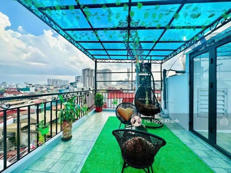 Đường 5.5m ô tô tránh  vỉa hè  lô góc lê quang đạo  22 tỷ 60m  6 tầng xây mới  thang máy