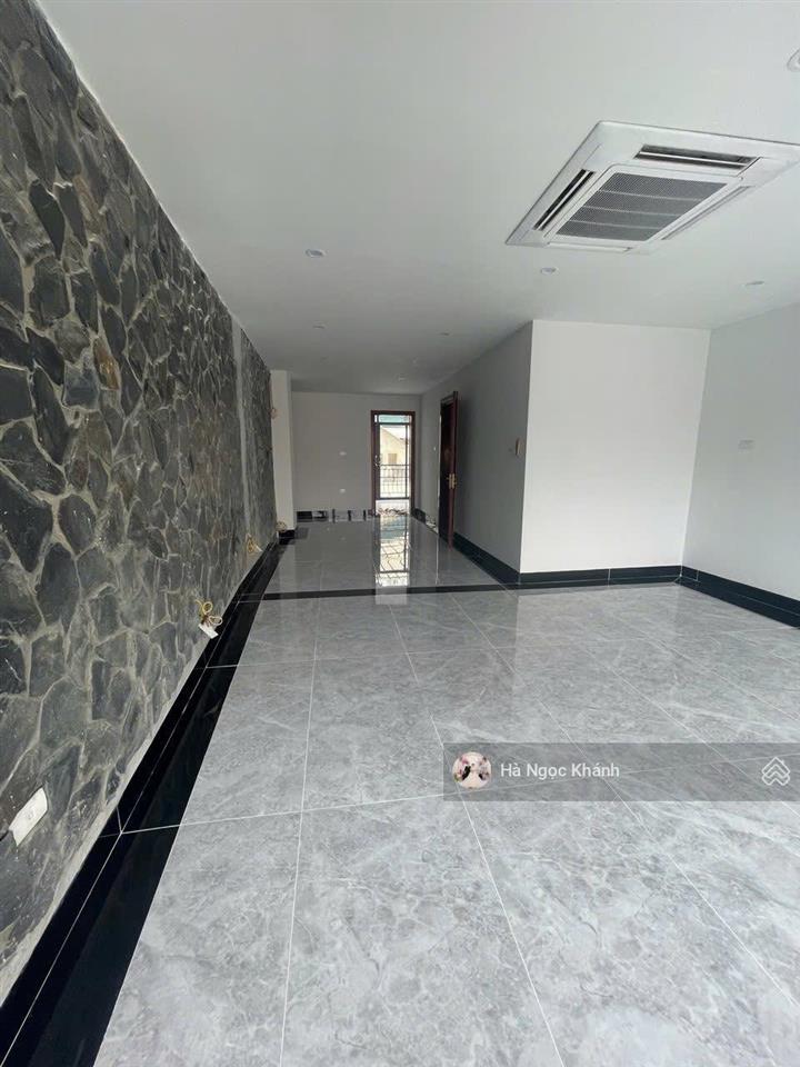 Mặt tiền quyền lực lô góc mp nguyễn cơ thạch | vỉa hè 5m ô tô dừng đỗ ngày đêm | 8 tầng thang máy