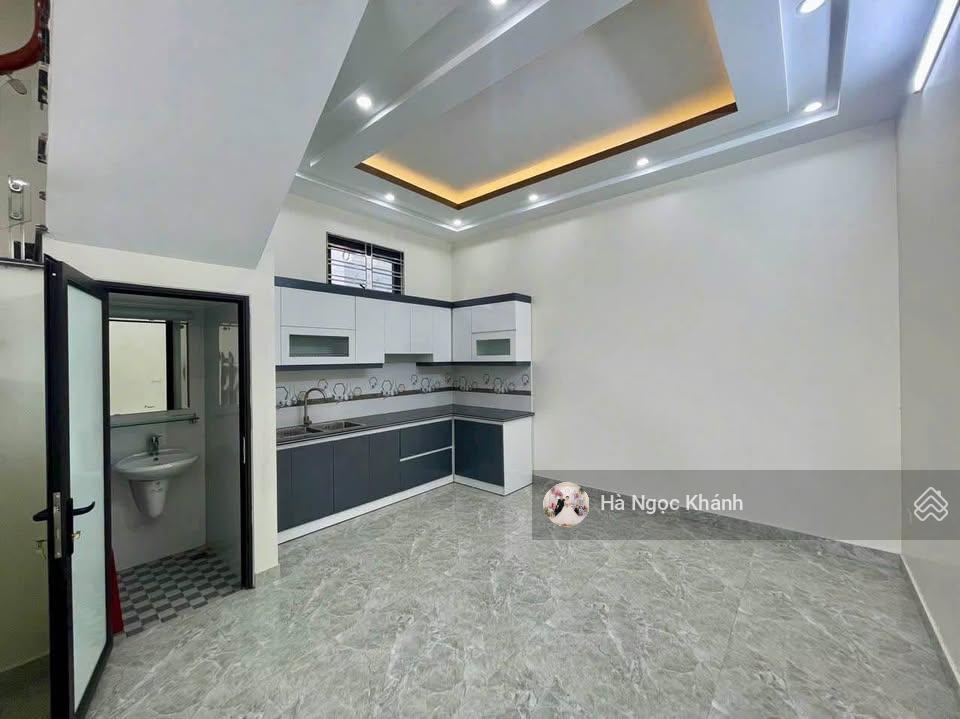 Trung kinh đôi | bán nhà phân lô ô tô dừng đỗ ngày đêm | 5 tầng | 2 thoáng | ở sướng/kdoanh đỉnh