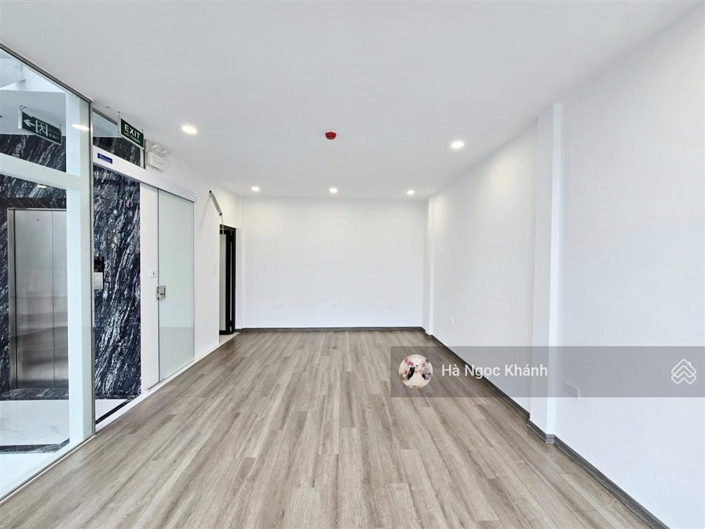 Hot lô góc mặt phố hồ tùng mậu vỉa hè 5m ô tô dừng đỗ ngày đêm  40,5 tỷ 75m  9 tầng thang máy