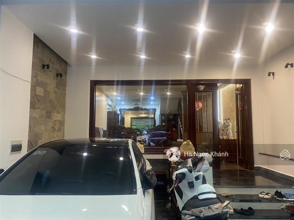Hạ 2,5 tỷ] phân lô bàn cờ  ô tránh  vỉa hè  tố hữu  21,5 tỷ 53,5m  5 tầng đẹp  ở sướng
