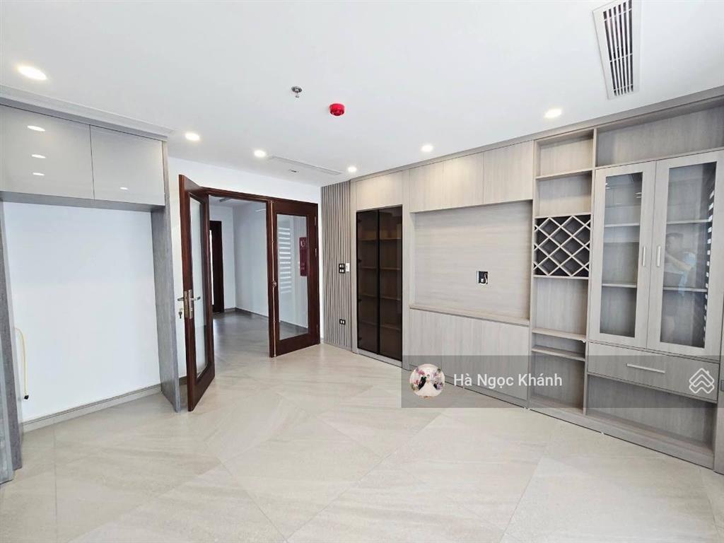 Hoàng ngọc phách  phân lô ô tô tránh  vỉa hè kinh doanh  7 tầng thang máy 2 thoáng đẹp long lanh