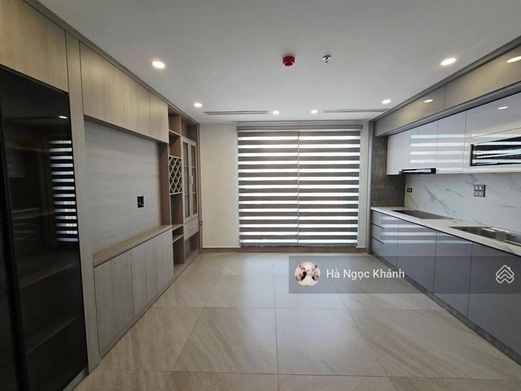 Hoàng ngọc phách  phân lô ô tô tránh  vỉa hè kinh doanh  7 tầng thang máy 2 thoáng đẹp long lanh