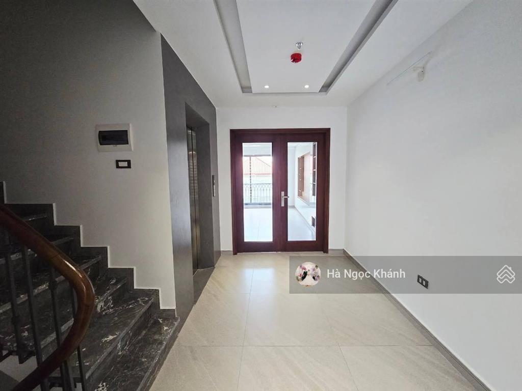 Hoàng ngọc phách  phân lô ô tô tránh  vỉa hè kinh doanh  7 tầng thang máy 2 thoáng đẹp long lanh