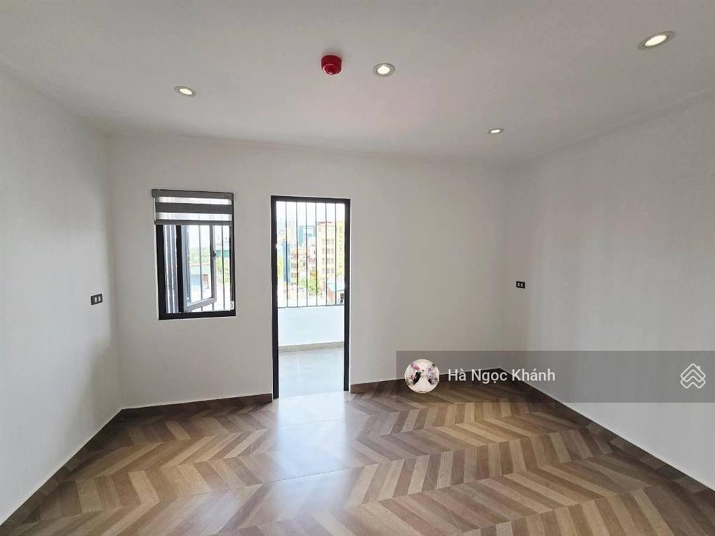 Hoàng ngọc phách  phân lô ô tô tránh  vỉa hè kinh doanh  7 tầng thang máy 2 thoáng đẹp long lanh