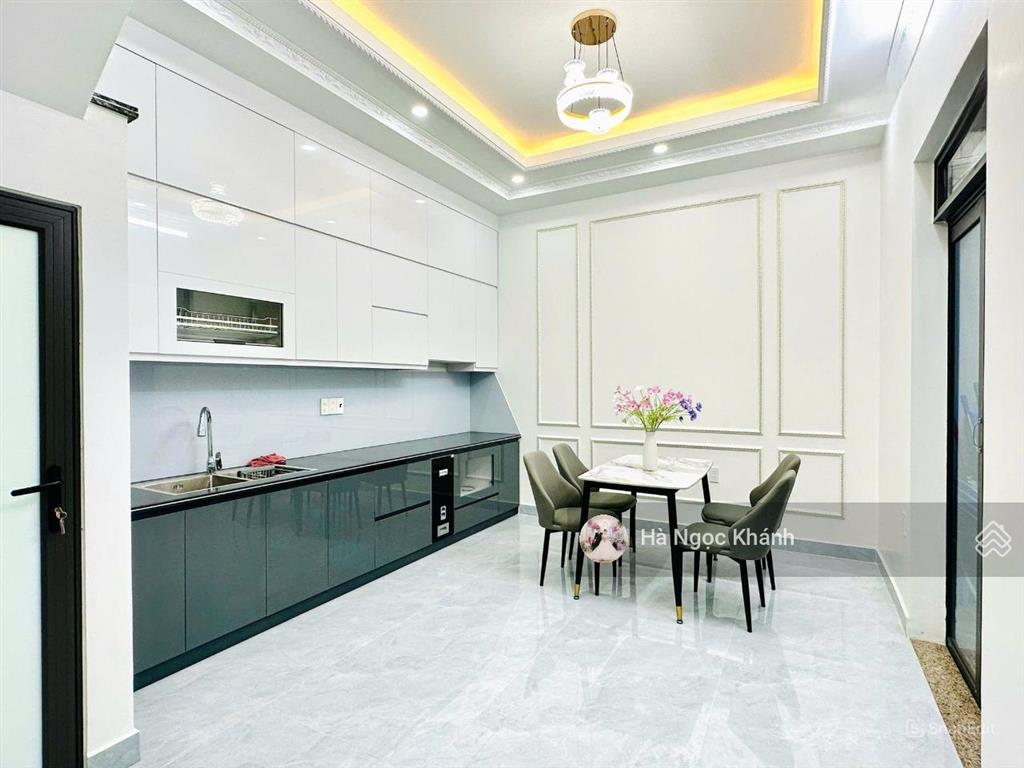 Vip nguyễn chánh  phân lô bàn cờ ô tô tránh  vỉa hè  ở sướng  kinh doanh đỉnh  26 tỷ 61m