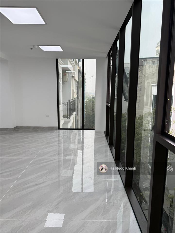 Dành riêng cho chủ nhân danh giá nhất | phân lô ô tô tránh vỉa hè | nguyễn cơ thạch | 8t thang máy