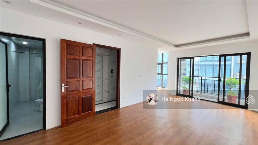 Lô góc 8,6m mặt tiền quyền lực | vỉa hè | mặt phố dương khuê | 75m | 8 t | thang máy | kdoanh vip