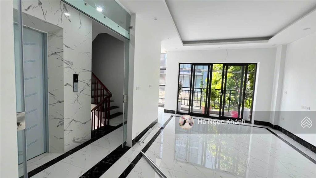 Lô góc 8,6m mặt tiền quyền lực | vỉa hè | mặt phố dương khuê | 75m | 8 t | thang máy | kdoanh vip