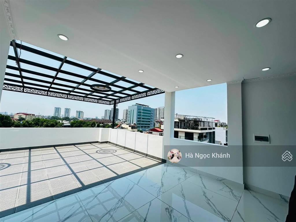 6,5m mặt tiền quyền lực | vỉa hè | mặt phố phạm văn đồng | 35m | 8 t | thang máy | kdoanh vip
