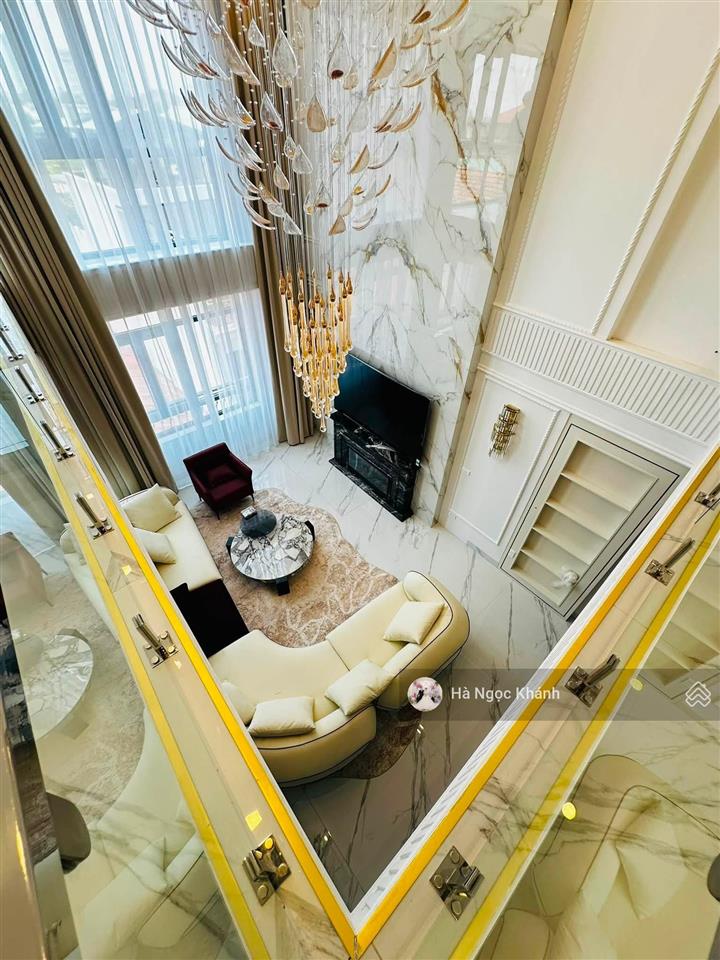 6,5m mặt tiền quyền lực | vỉa hè | mặt phố phạm văn đồng | 35m | 8 t | thang máy | kdoanh vip