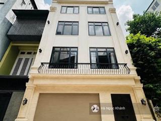 6,5m mặt tiền quyền lực | vỉa hè | mặt phố phạm văn đồng | 35m | 8 t | thang máy | kdoanh vip