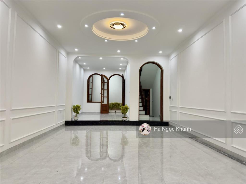 Ô tô tránh | vỉa hè | 2 thoáng | nguyễn khánh toàn | 60m | 5 tầng | đỉnh cao tiêu chí kép ở/kdoanh