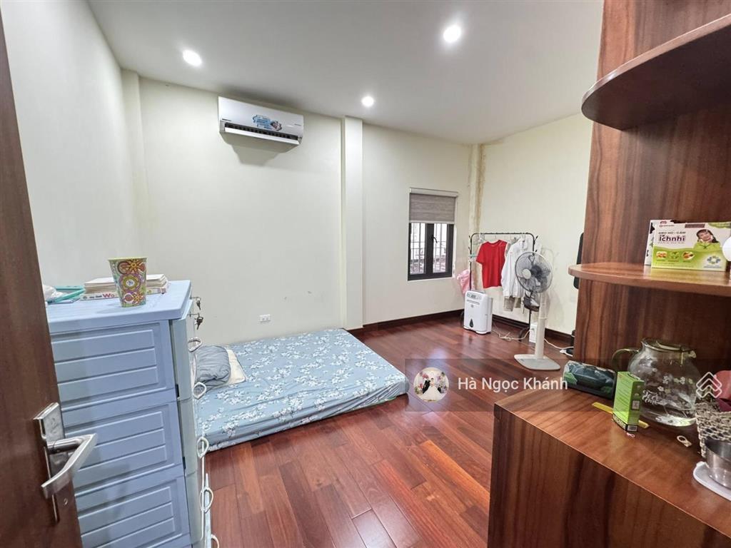 Hạ 1,3 tỷ  giá tốt khu vực  tố hữu  phân lô ô tô  thửa nở hậu  17,5 tỷ 62m  3 tầng, ở sướng!