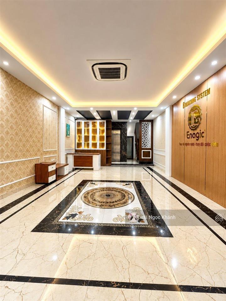 Rẻ  chưa đến 650tr/m  mặt phố vỉa hè kinh doanh  hoàng cầu  49,75m  9 tầng  thang máy