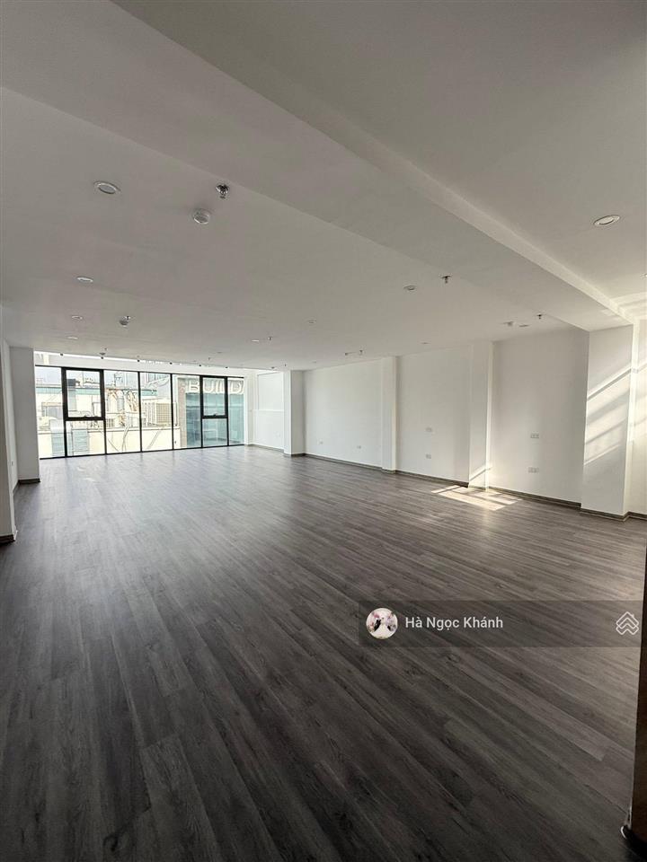 Building 7 tầng thang máy  phân lô ô tô tránh  vỉa hè nguyễn hoàng  32t  65m  chưa đến 500tr/m