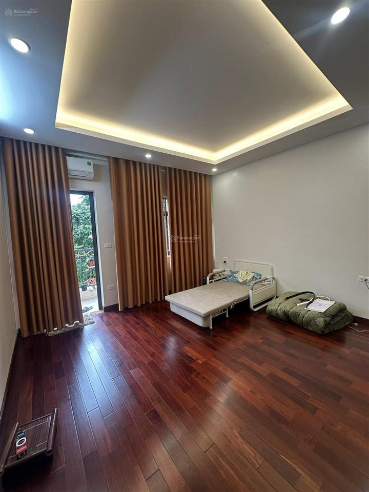 Mặt phố lê trọng tấn | building hàm cá mập | 2 mặt tiền đều mặt phố | vỉa hè | 6 tầng | 2 thang máy