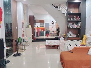 Mặt tiền nguyễn thuật gần bến xengã ba huế