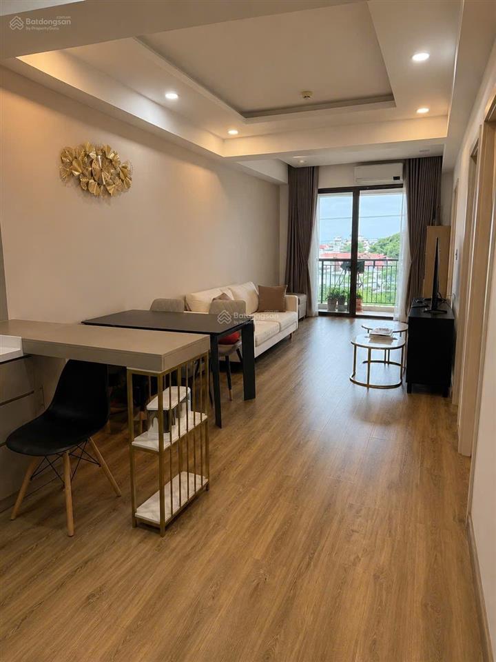 Cho thuê cc 2pn, 2wc, 75m2 tại saigon south residences, 15 triệu vnd