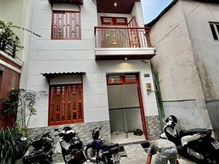 Bán nhà khang trang shr giá hạt dẻ, trần xuân soạn q7, 2 tầng, 3tỷ7 tl