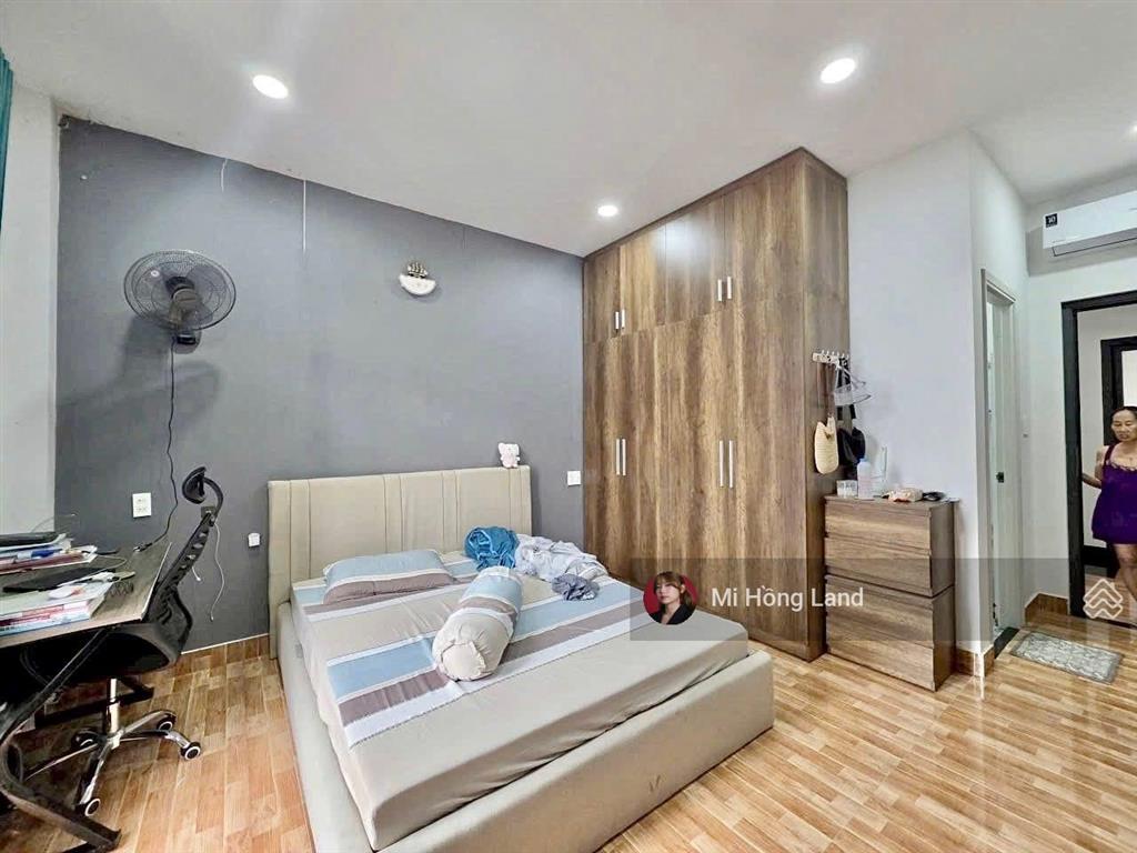 Bán nhà chính chủ khang trang, nguyễn văn quỳ q7, 4 tầng, 6t9 tl