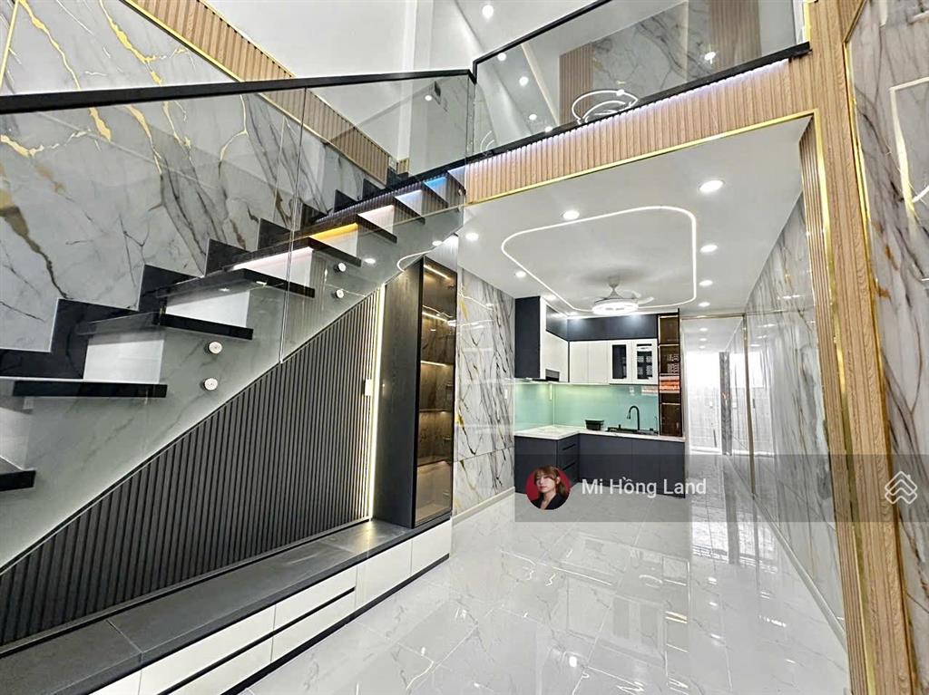 Kèo thơm nhà đẹp cách phú mỹ hưng 500m, phú thuận q7, 4tỷ8 tl