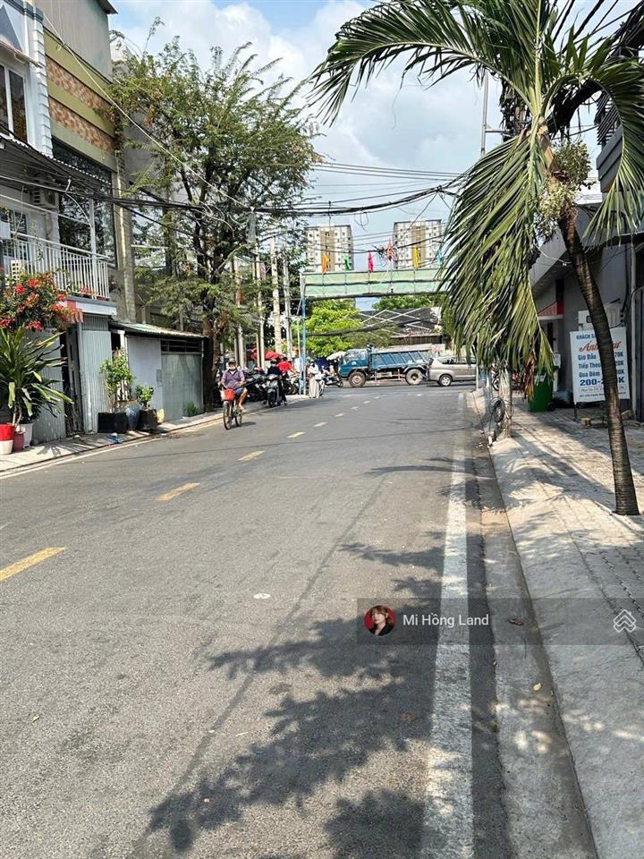 Hàng hiếm nhà mặt tiền hẻm xe hơi 12m giá chỉ 5tỷ5 tl  huỳnh tấn phát q7