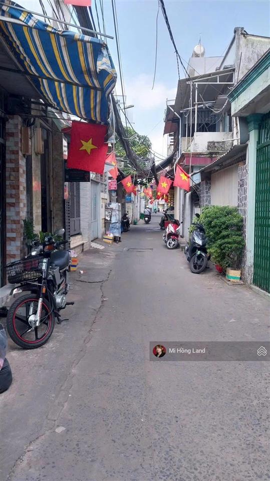 Bán nhà mặt tiền hẻm xe hơi giá đầu tư chỉ 4tỷ tl  huỳnh tấn phát q7