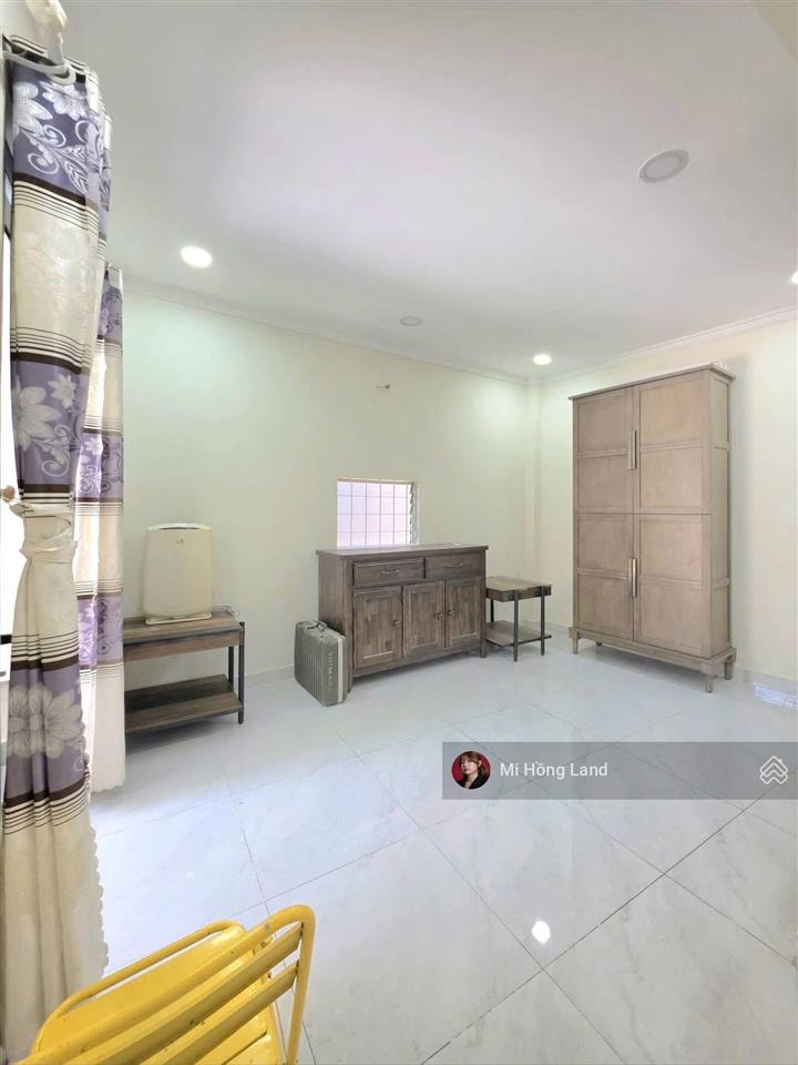 Hàng hiếm nhà đẹp shr 75m2 giá chỉ 4tỷ390 tl mạnh